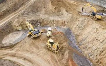 今天动土顺畅吗 2025年阴历四月十六日合适动土吗