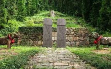 今天是迁坟好日子吗 2025年阴历六月十四合适迁坟吗