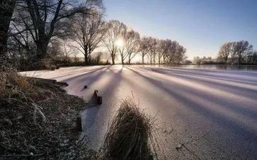 从内到外都很精美，活得很高档的星座女，明眸皓齿让人喜爱