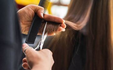 2024年12月8日阴历冬月初八能够剃胎发吗