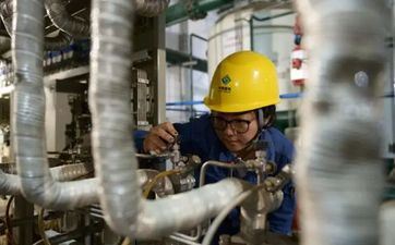 修建工程类公司起名字带语字 语和什么字配起名好