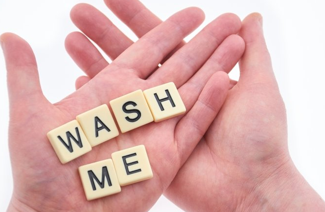 手相大师说了四条线手相这的人 财气会很好