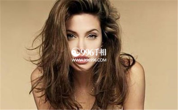 离婚的女性面相