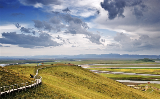 会招惹到烂桃花的面相剖析