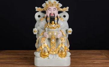 2024年阴历七月十五是黄道吉日吗 2024年七月十五财神在哪个方向