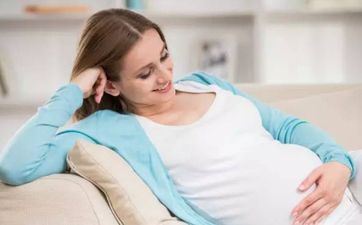 梦见牙齿碎了一小块一小块掉 梦见牙齿碎了一小块一小块掉吐不完还有血