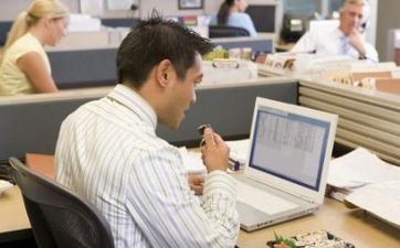 财运爆棚的作业室植物 必不行少的作业摆件