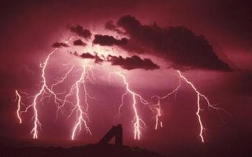 为什么白叟临终时谁在身边谁有福分?