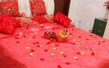 成婚相片挂在卧室哪好？怎样挂最合理