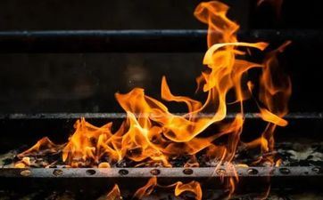 七月半要上坟上坟吗 在哪里烧纸? 七月半要上坟上坟吗 在哪里烧纸?