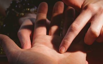 存款最多的属相女 什么手相能存钱