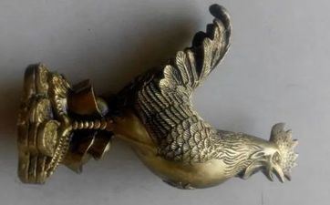 81年属鸡人2024年43岁运势剖析 81年属鸡人2024年43岁运势剖析