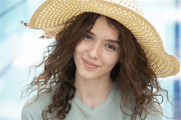 2023年属狗婚姻上的费事