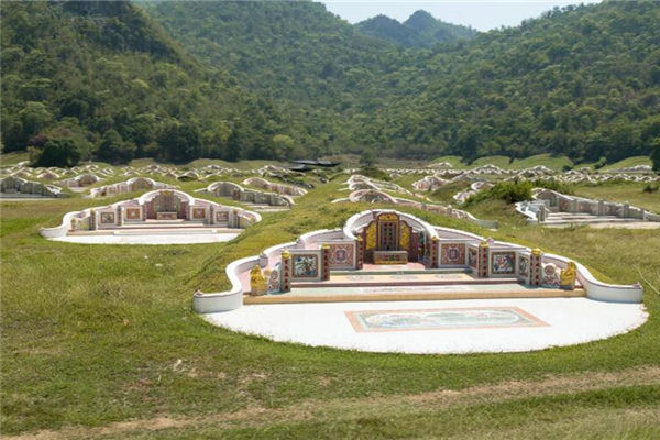 2023年11月上坟最吉祥好日子