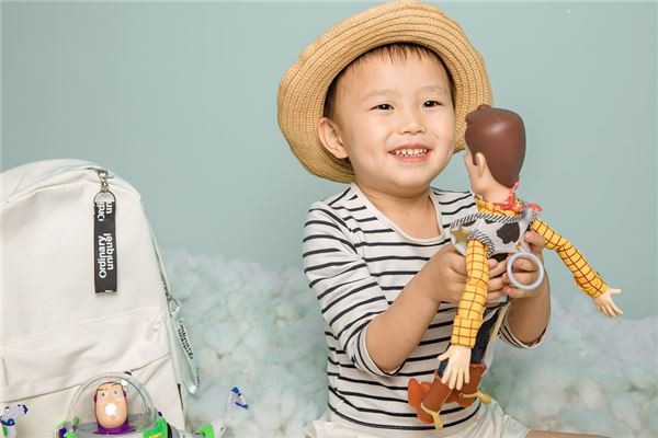 男孩共同罕见的萧氏姓名