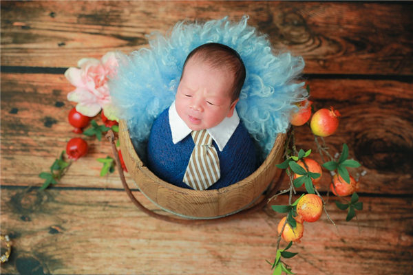 2023免费方姓起名大全一百名