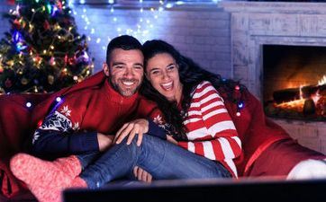 2025年正月初六出世石姓女孩姓名怎样取