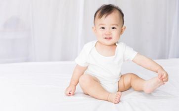 爸爸姓蒋妈妈姓吴给孩子起名叫什么好听