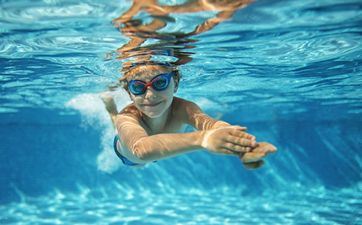 姓白的和姓彭的孩子叫什么