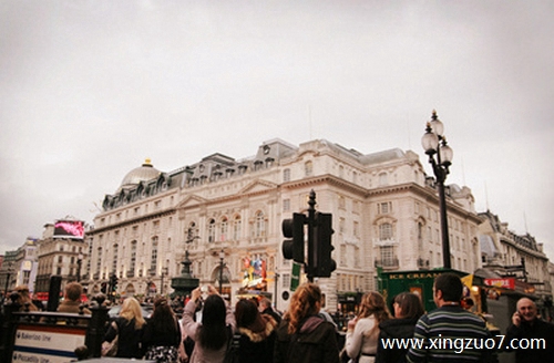 玛法达一周星座运势(2025.8.25-8.31)1