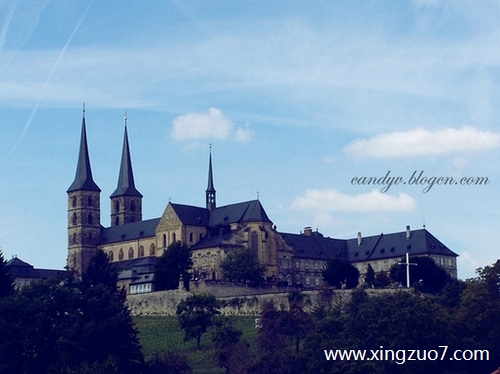 唐立淇今天运势2025.8.281