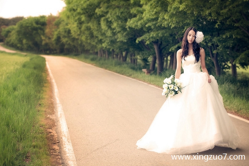 艾菲尔今天运势2025.10.21